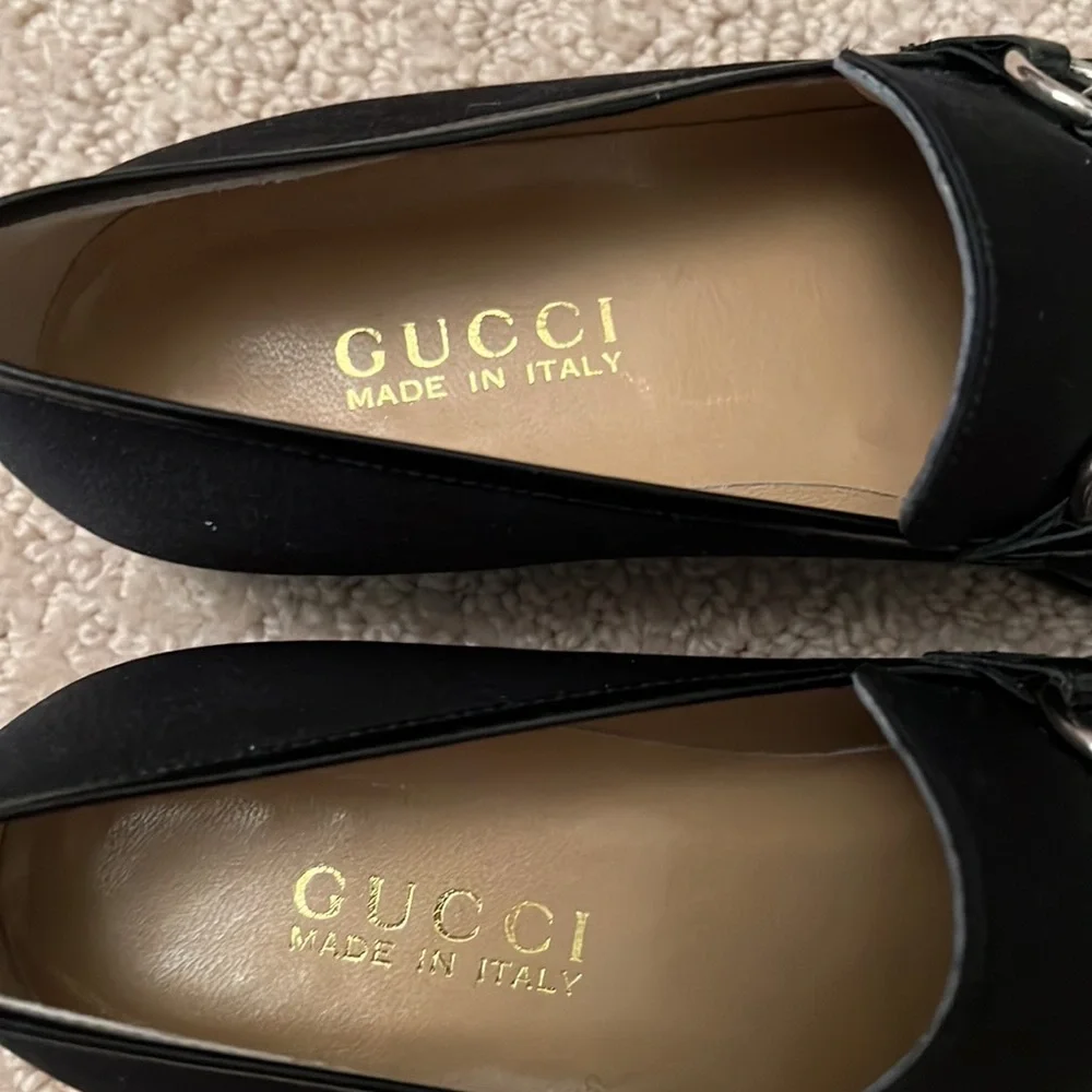 Vintage Authentic Gucci Satin Loafers - Picture 2 of 6